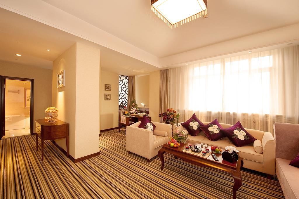 Jilin Province Hotel Чанчунь Экстерьер фото
