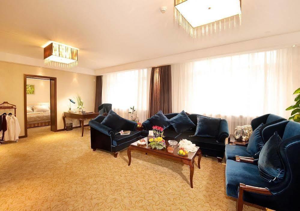 Jilin Province Hotel Чанчунь Экстерьер фото