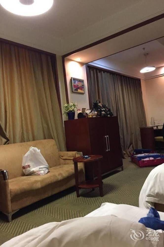 Jilin Province Hotel Чанчунь Экстерьер фото