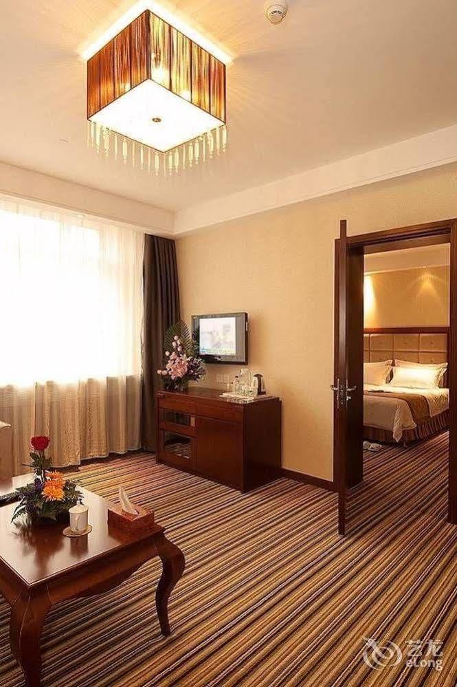 Jilin Province Hotel Чанчунь Экстерьер фото